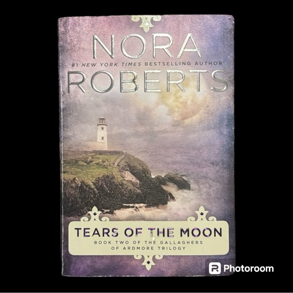 4/$20 | Softcover Novel | Tears of the Moon • Nora Roberts | Book Two of Trilogy - Picture 1 of 4